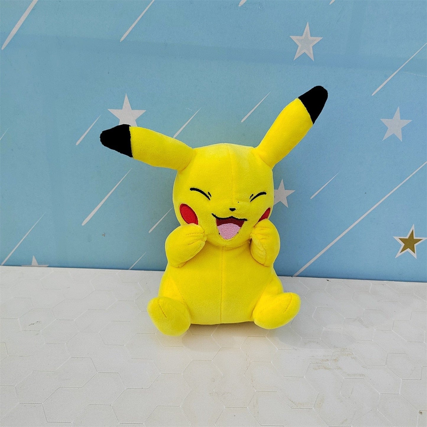 kawaii-peluche-pikachu