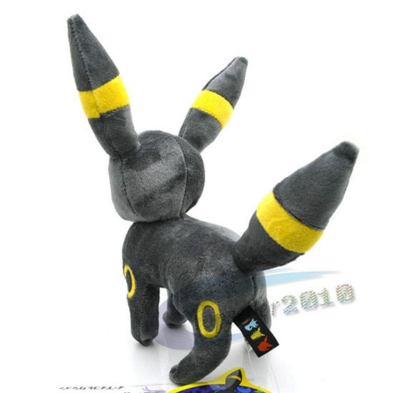 Peluche Evoli et ses évolutions