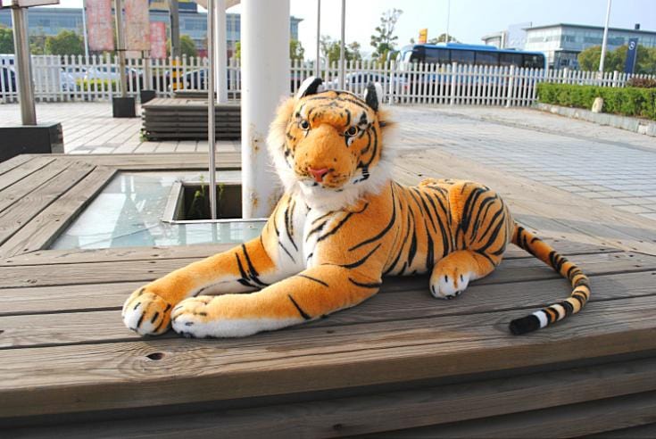 grosse-peluche-tigre
