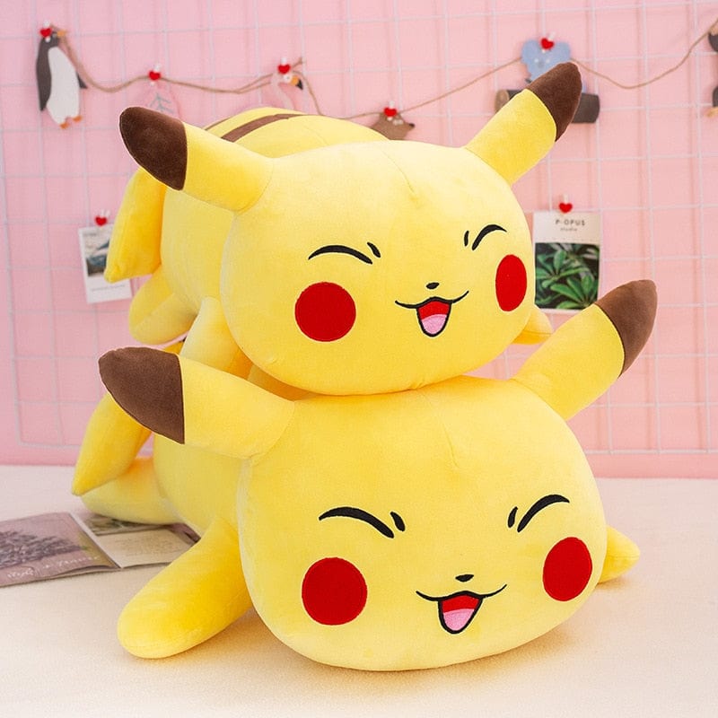 pokemon-peluche-pikachu